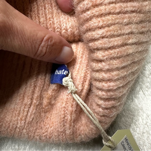 NWT Revolve Hat Attack Color Bar Ribbed Knit Beanie in Blush Women’s OS - Picture 5 of 7